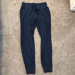 lululemon athletica ready to rulu navy joggers size 6